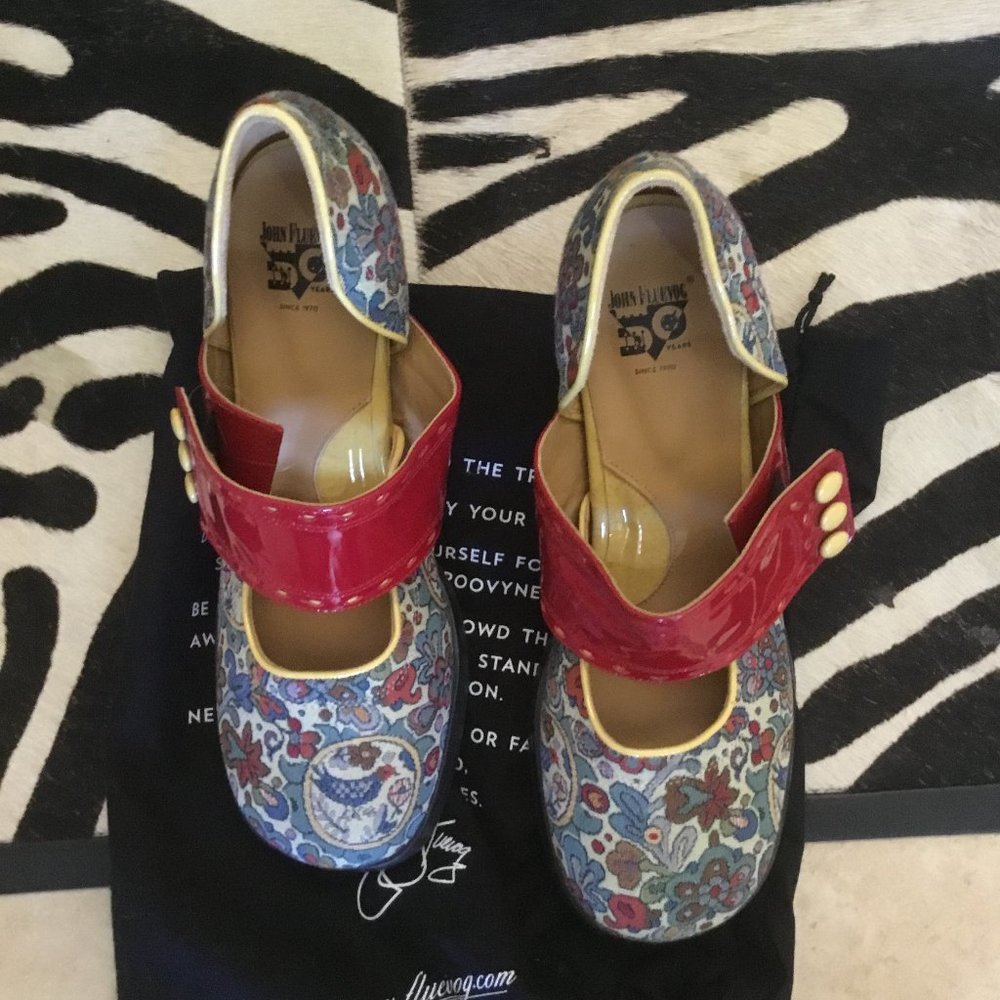 John Fluevog  Zaza style shoes size 12 W 10 M New